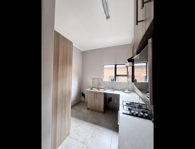3 BEDROOM FREESTANDING FOR SALE IN DIE HEUWEL